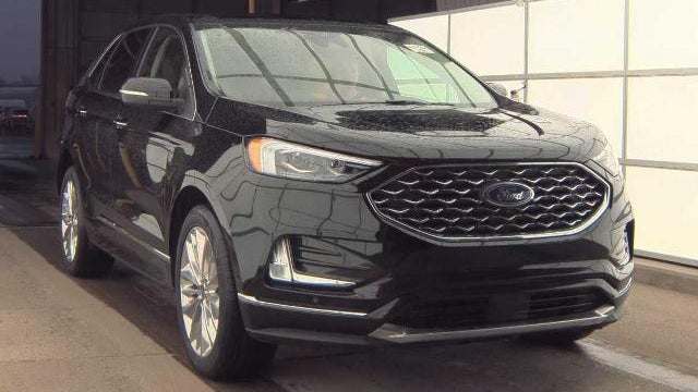 2023 Ford Edge Titanium