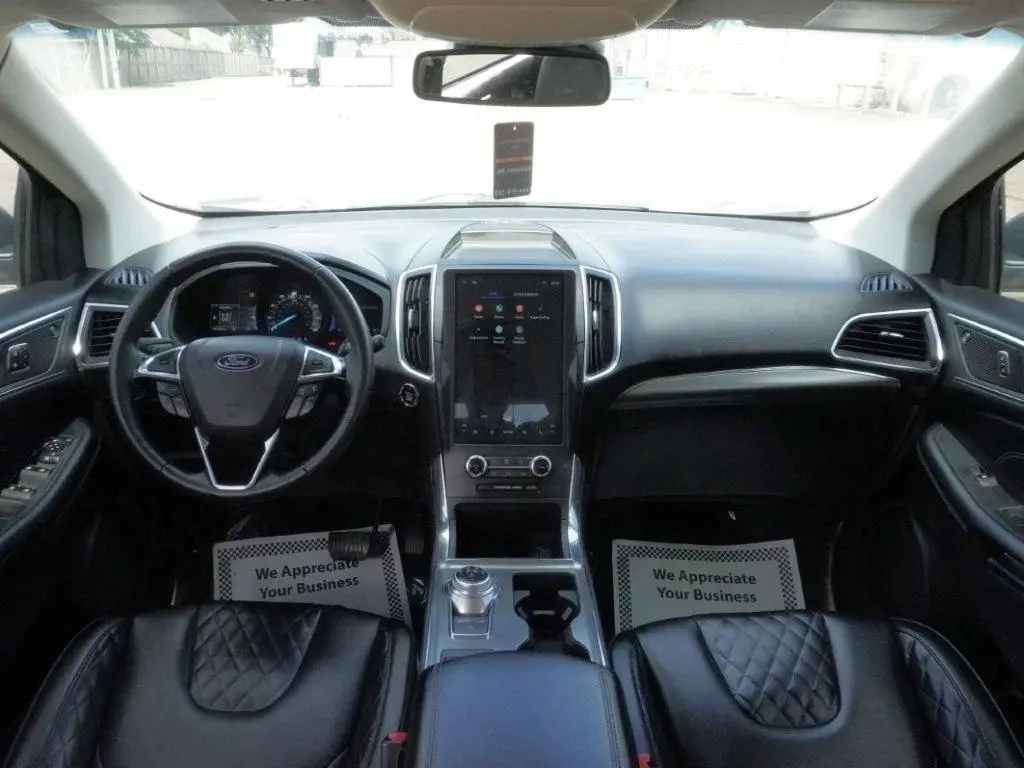 2024 Ford Edge
