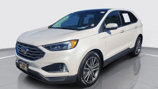 2019 Ford Edge Titanium