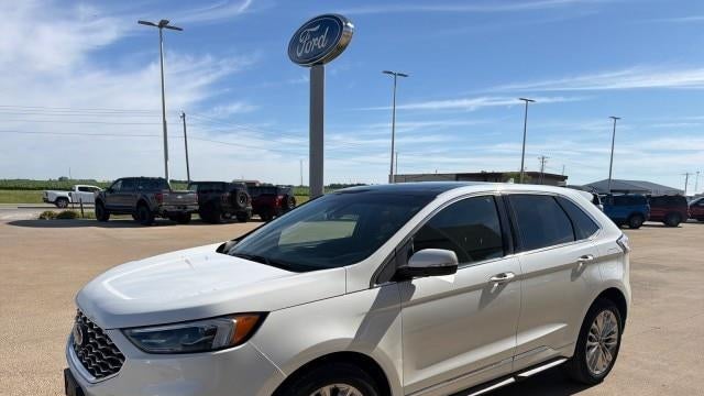 2020 Ford Edge Titanium