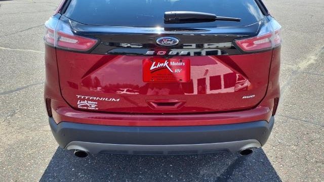 2021 Ford Edge Titanium