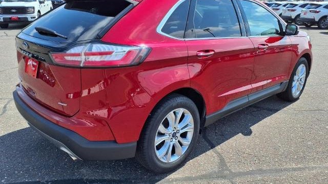 2021 Ford Edge Titanium