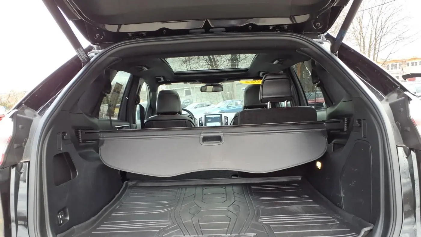 2022 Ford Edge Titanium