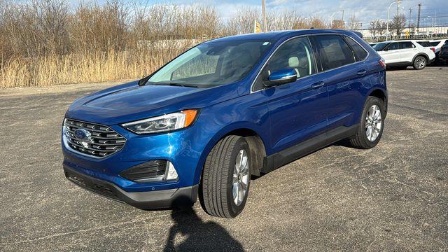2023 Ford Edge Titanium