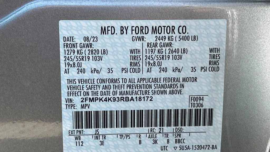 2024 Ford Edge Titanium