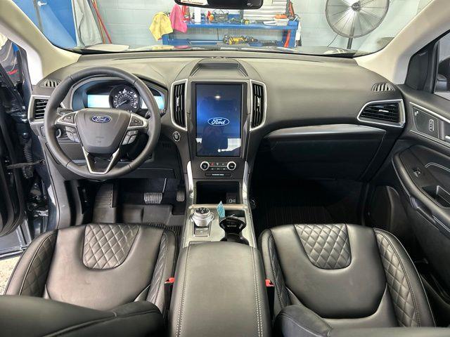 2024 Ford Edge - $37,700