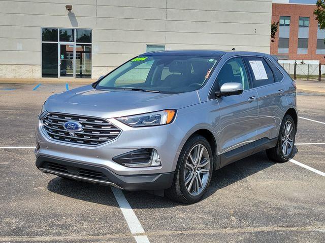 2024 Ford Edge Titanium — photo 1 of 12