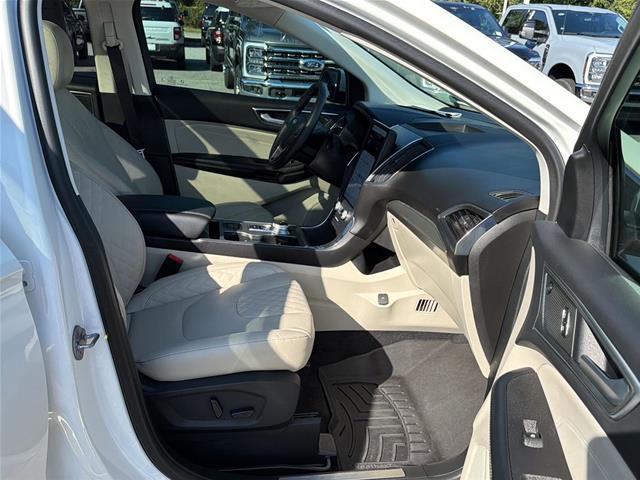 2024 Ford Edge - $33,500