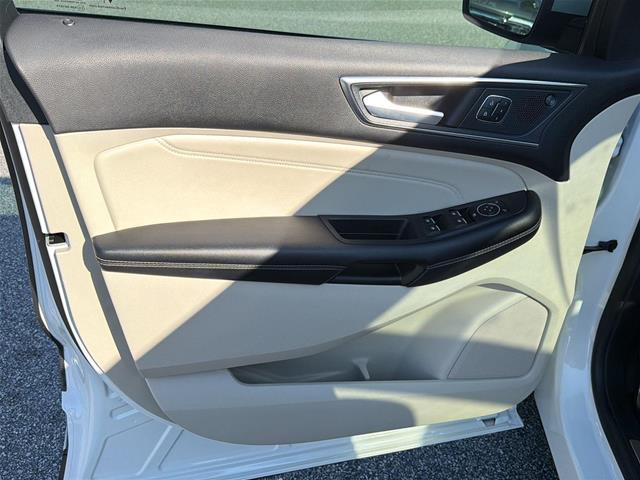 2024 Ford Edge - $33,500