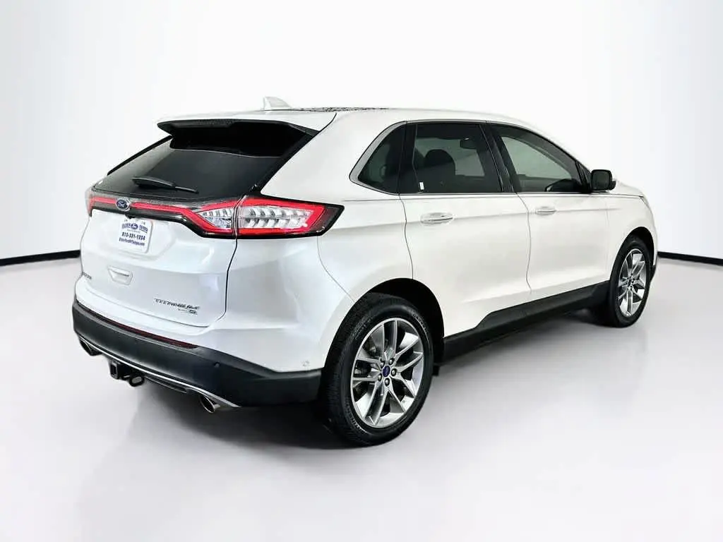 2017 Ford Edge - $16,598