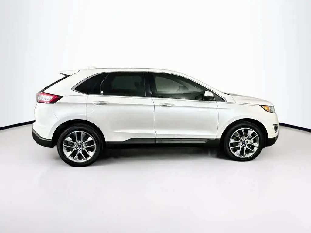 2017 Ford Edge - $16,598