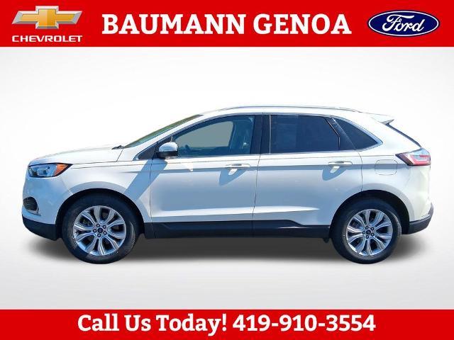 2020 Ford Edge Titanium — photo 1 of 24