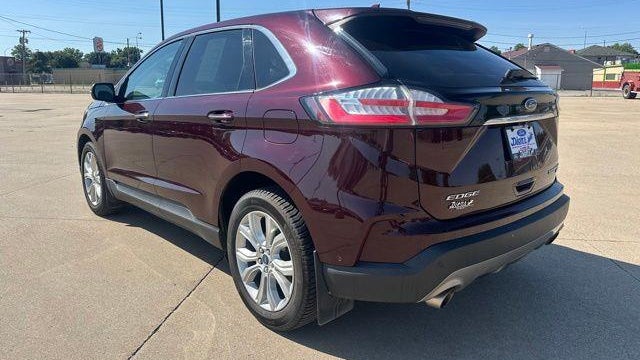2020 Ford Edge Titanium