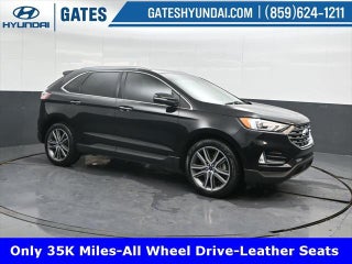2020 Ford Edge with Agate Black Exterior
