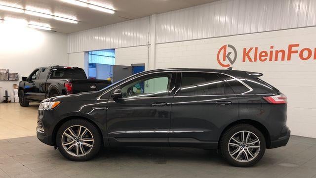 2021 Ford Edge Titanium
