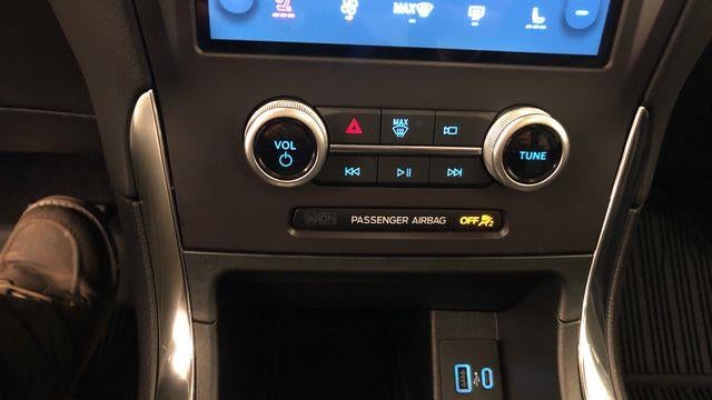 2021 Ford Edge Titanium