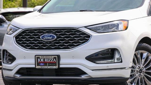 2021 Ford Edge Titanium