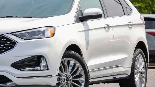 2021 Ford Edge Titanium