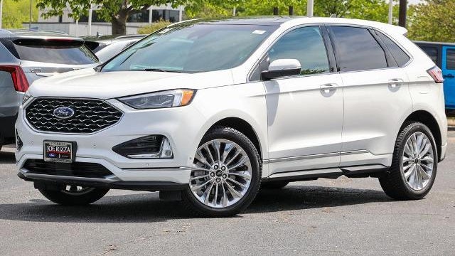 2021 Ford Edge Titanium