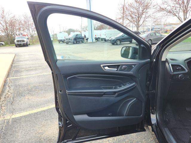 2022 Ford Edge - $19,543