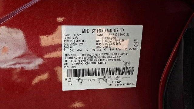 2022 Ford Edge Titanium