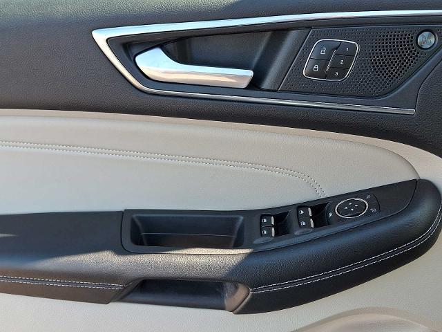 2022 Ford Edge - $30,888