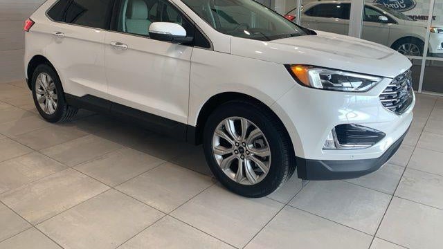 2023 Ford Edge Titanium