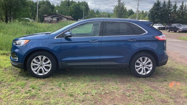 2023 Ford Edge Titanium