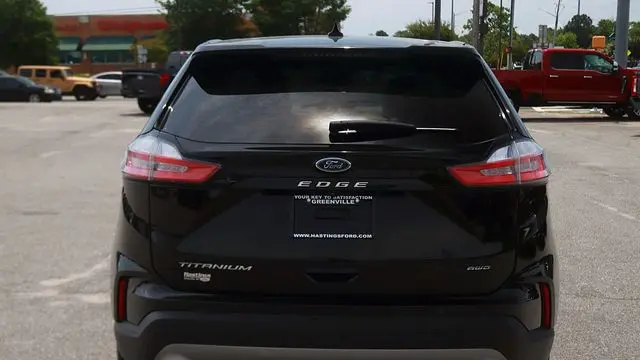 2023 Ford Edge Titanium