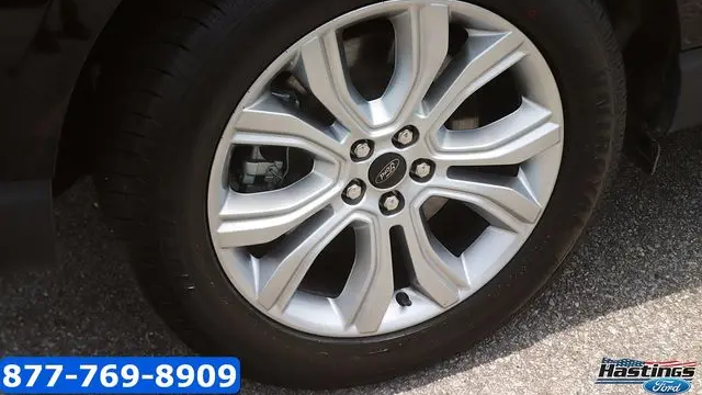 2023 Ford Edge Titanium