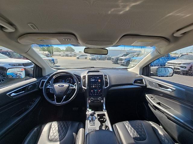 2024 Ford Edge Titanium — photo 1 of 12