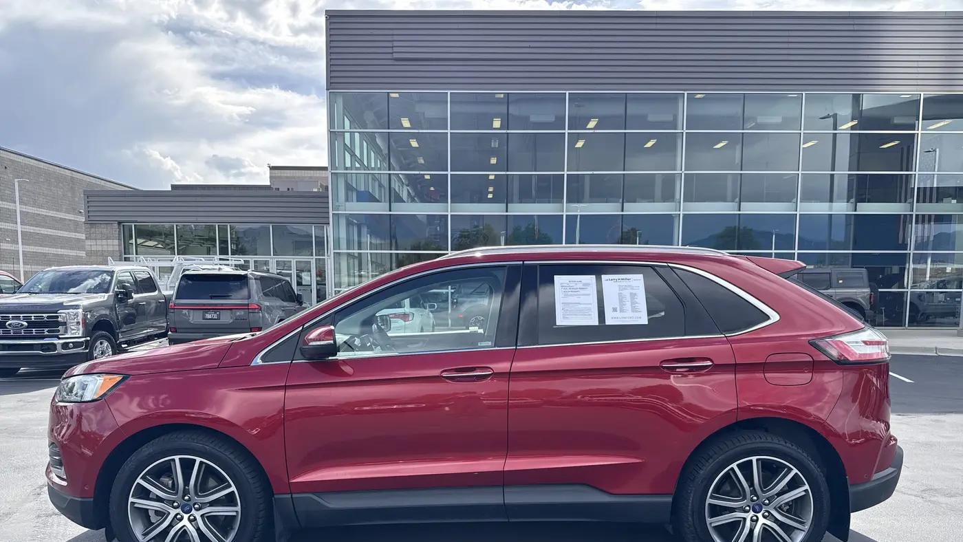 2021 Ford Edge Titanium