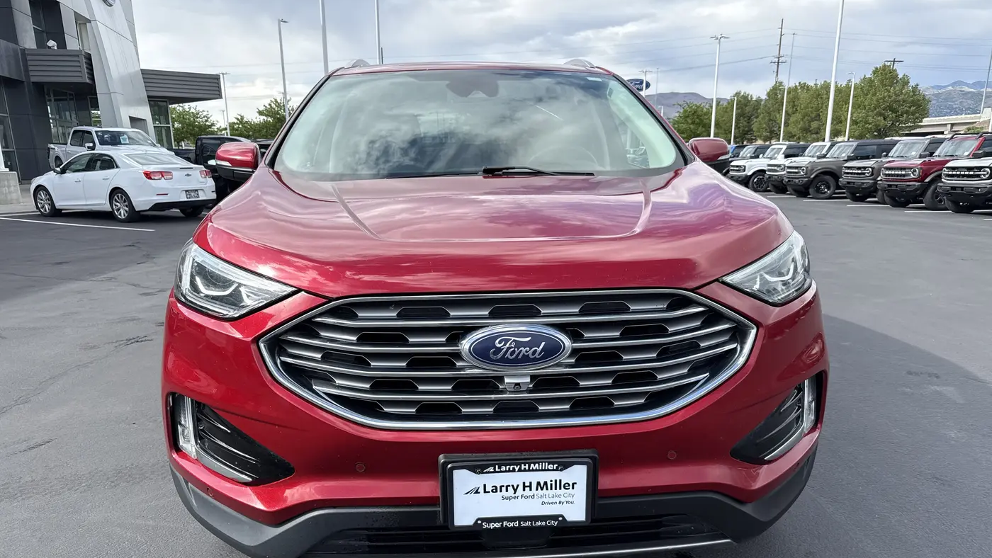 2021 Ford Edge Titanium