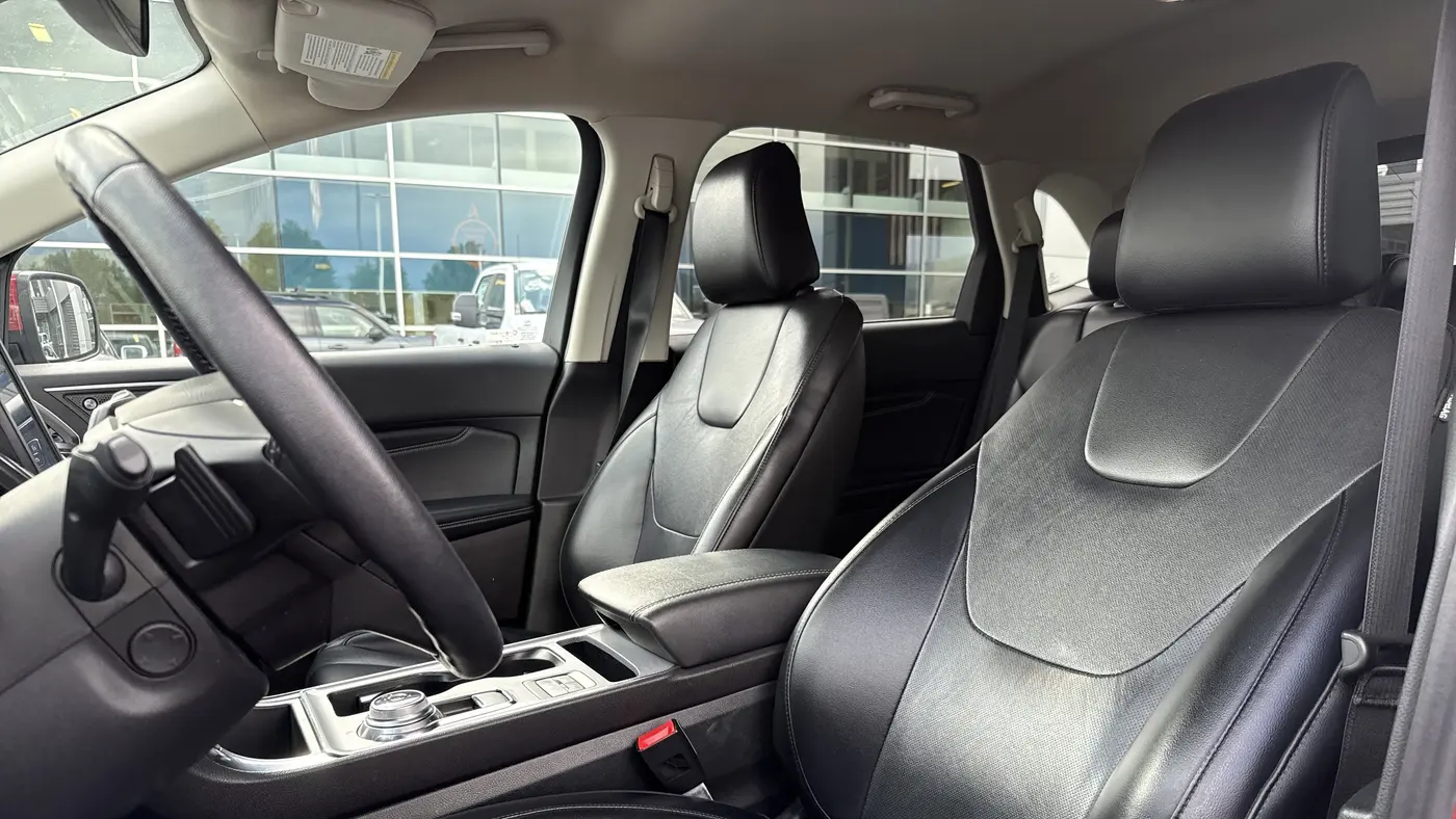 2021 Ford Edge Titanium