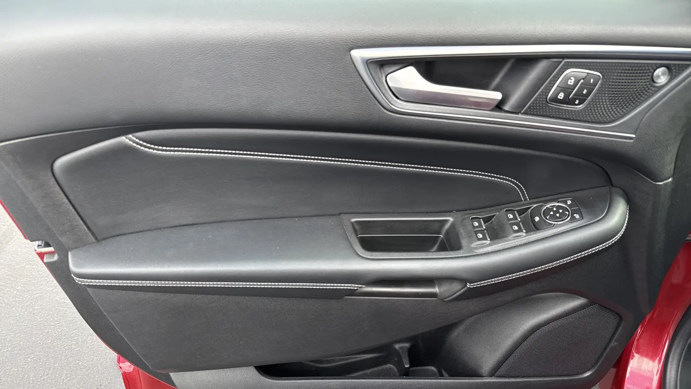 2021 Ford Edge Titanium