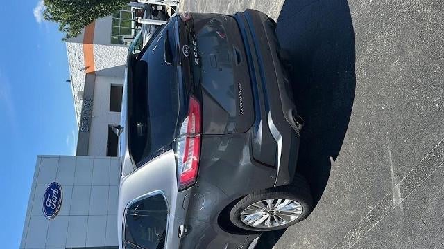 2021 Ford Edge Titanium