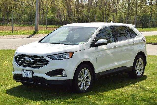 2021 Ford Edge - $17,990
