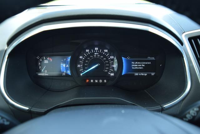 2021 Ford Edge - $17,990