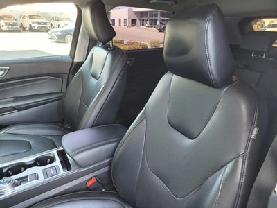 2022 Ford Edge AWD Titanium 4DR Crossover