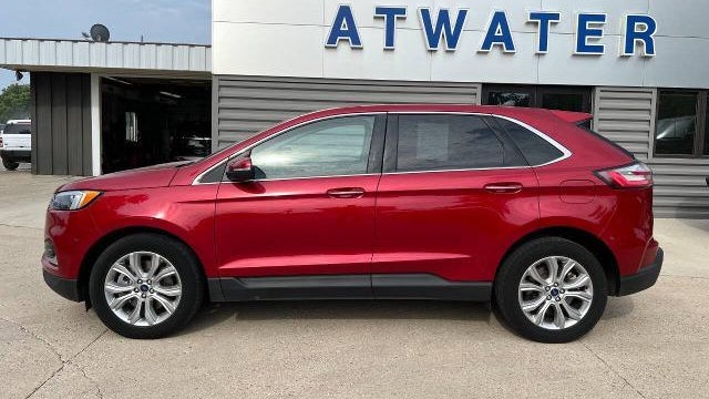 2022 Ford Edge Titanium