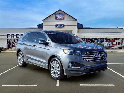 2022 Ford Edge AWD Titanium 4DR Crossover