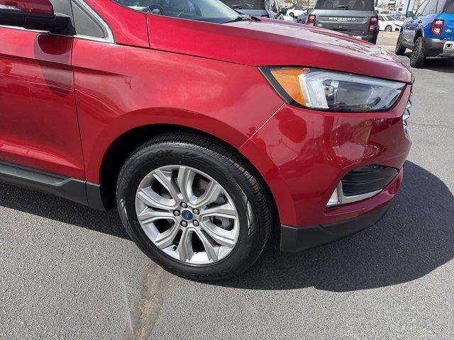 2022 Ford Edge - $25,999
