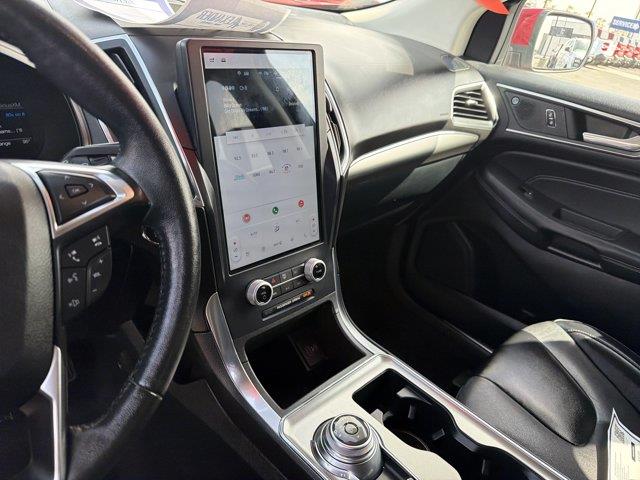 2022 Ford Edge - $25,999