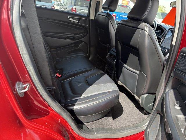 2022 Ford Edge - $25,999