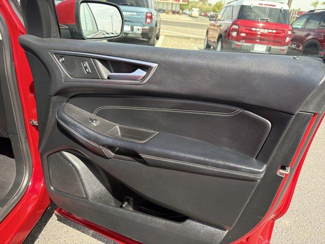 2022 Ford Edge - $25,999