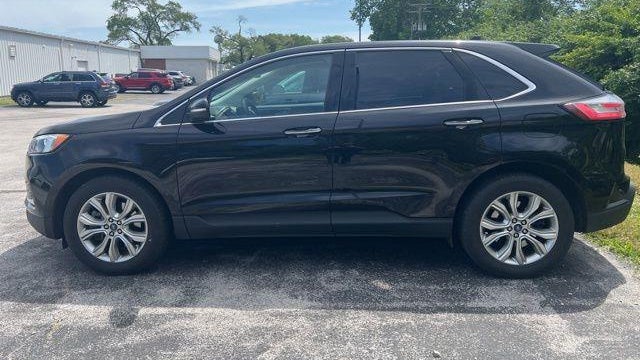 Preowned 2022 Ford Edge Titanium for Sale