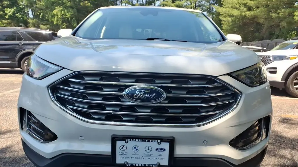 2023 Ford Edge Titanium