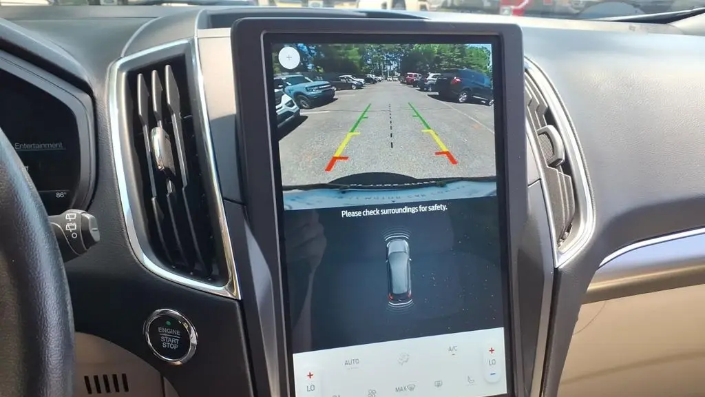 2023 Ford Edge Titanium
