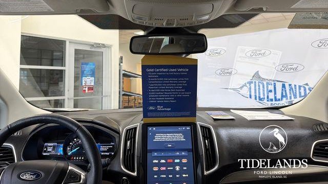 2023 Ford Edge Titanium