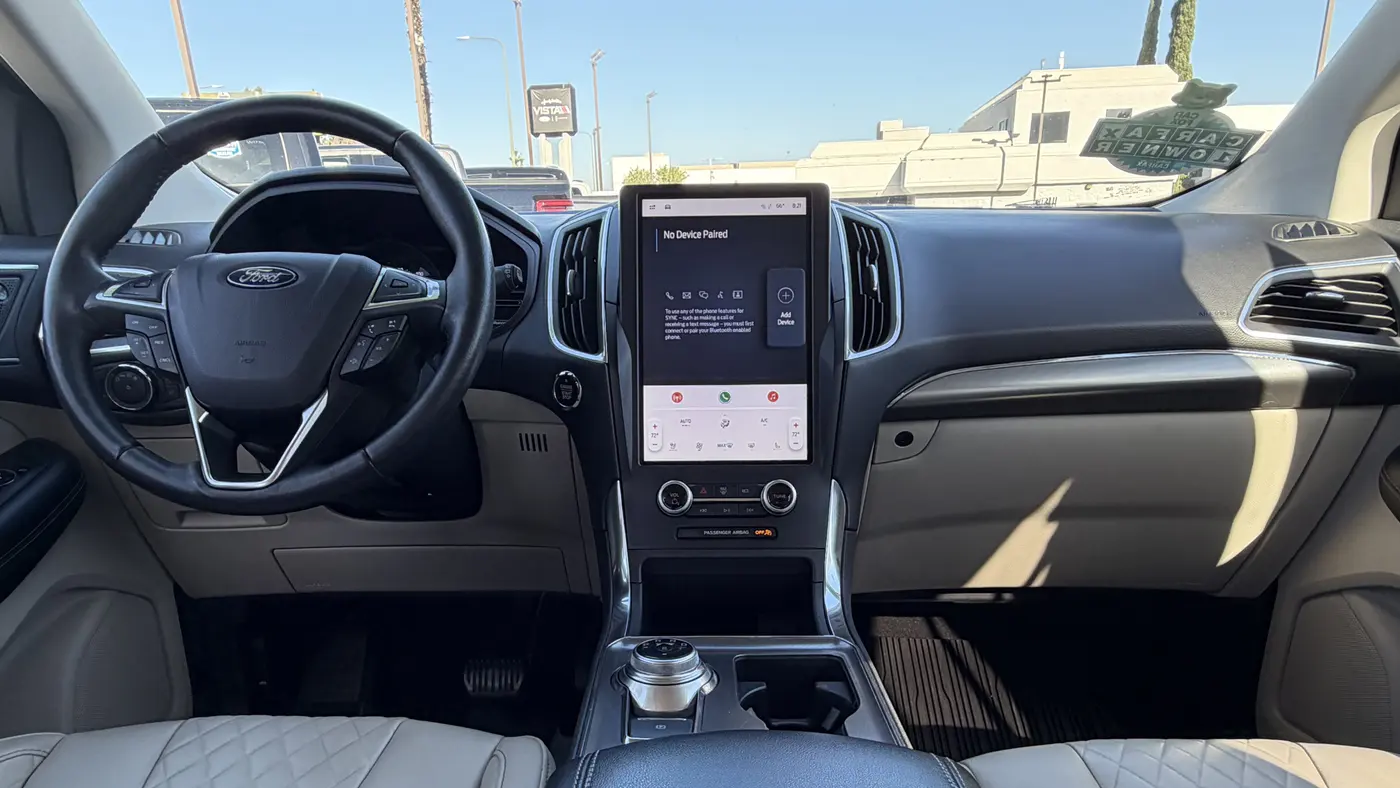 2023 Ford Edge Titanium